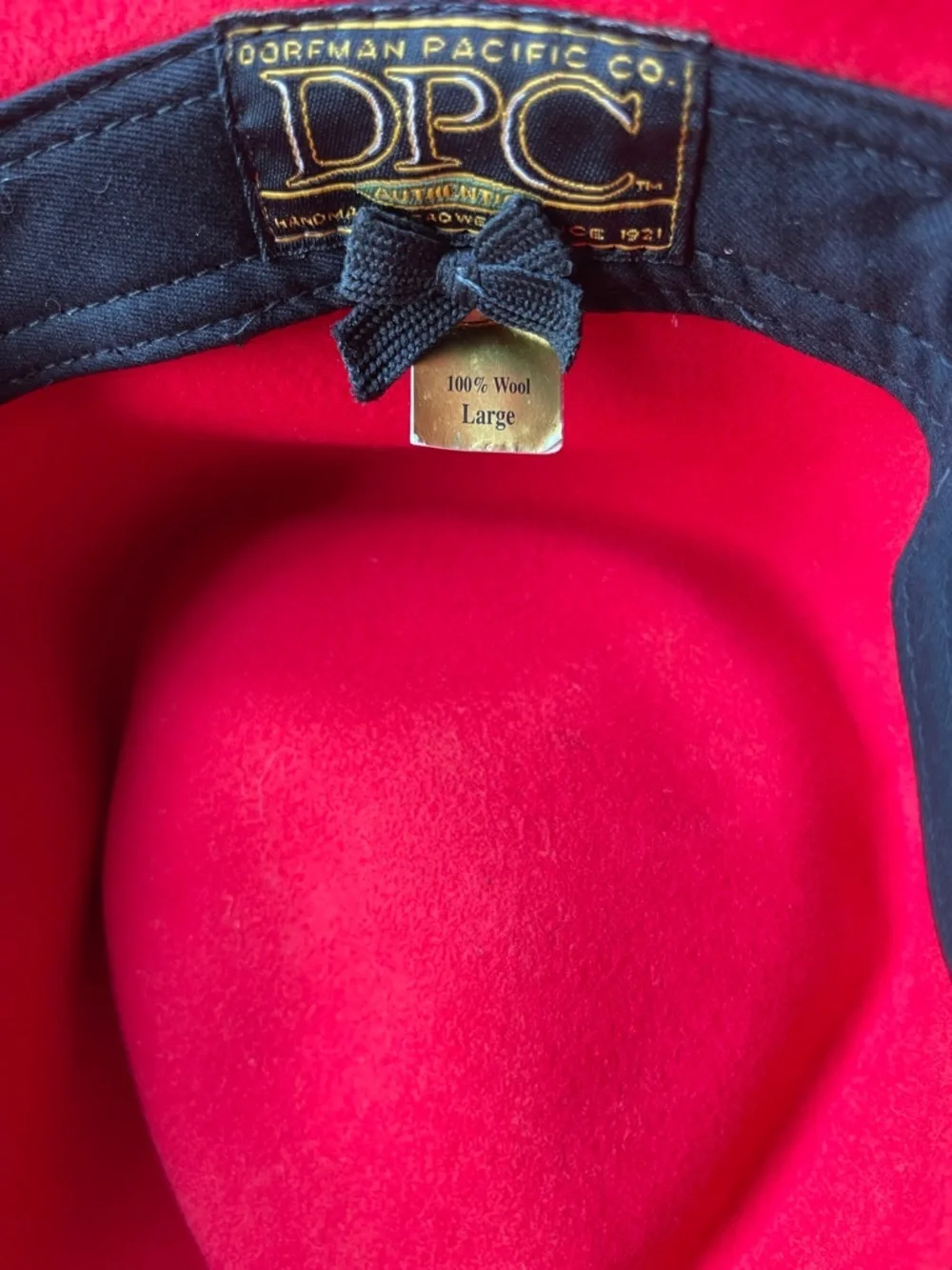 Dpc chic red
